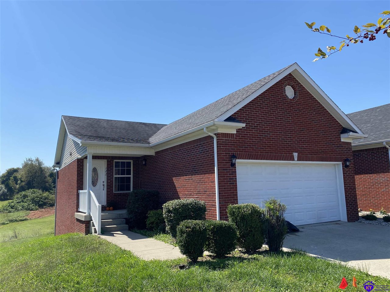 122 Twin Lakes Drive