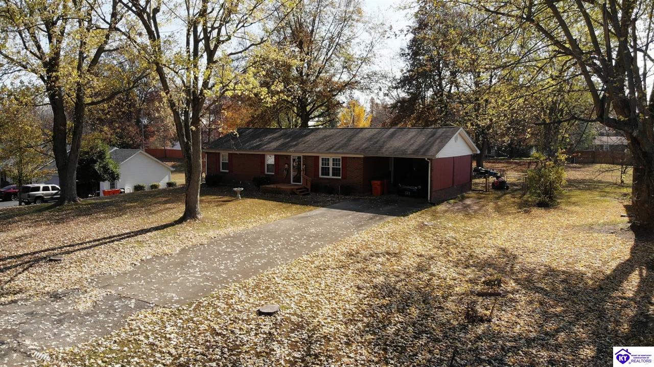 129 E Ridgeway Drive