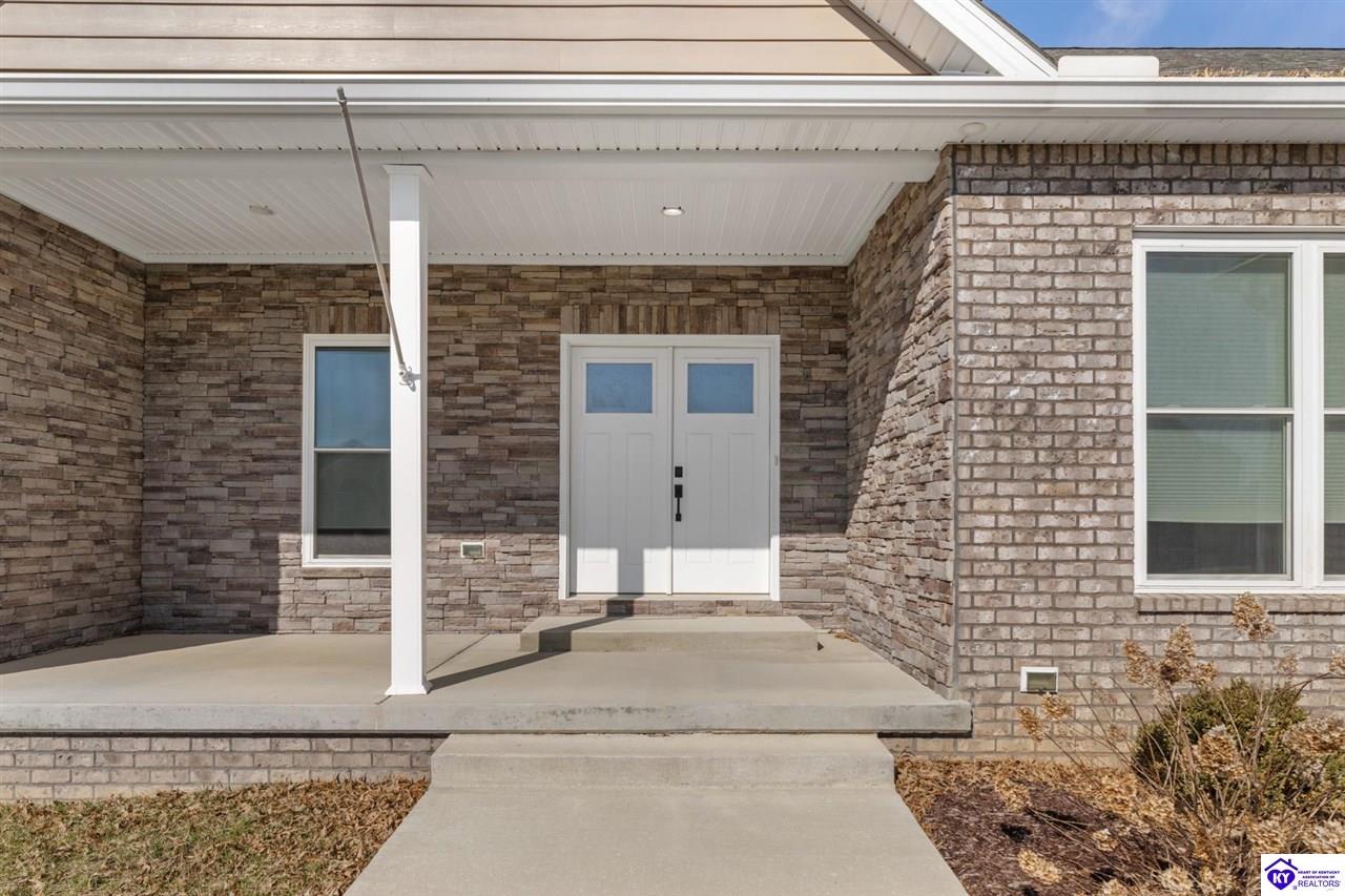 107 Summit Creek Drive photo 3