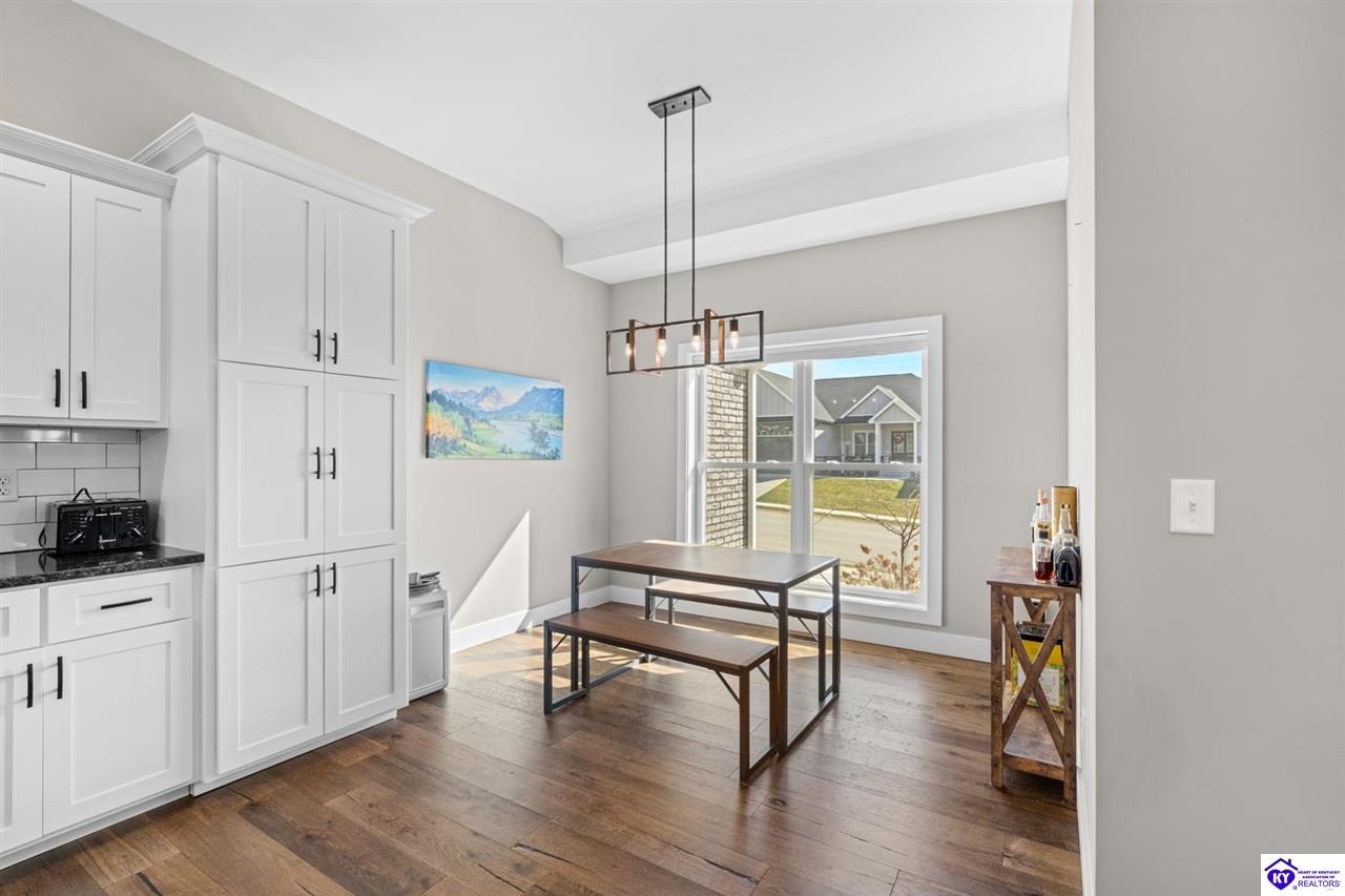 107 Summit Creek Drive photo 8