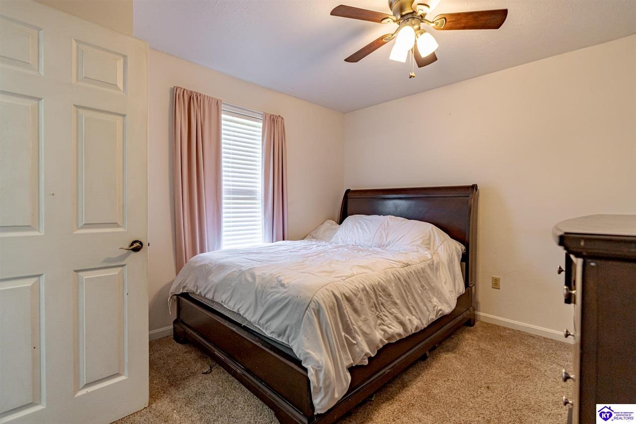 2050 Hill Street photo 18