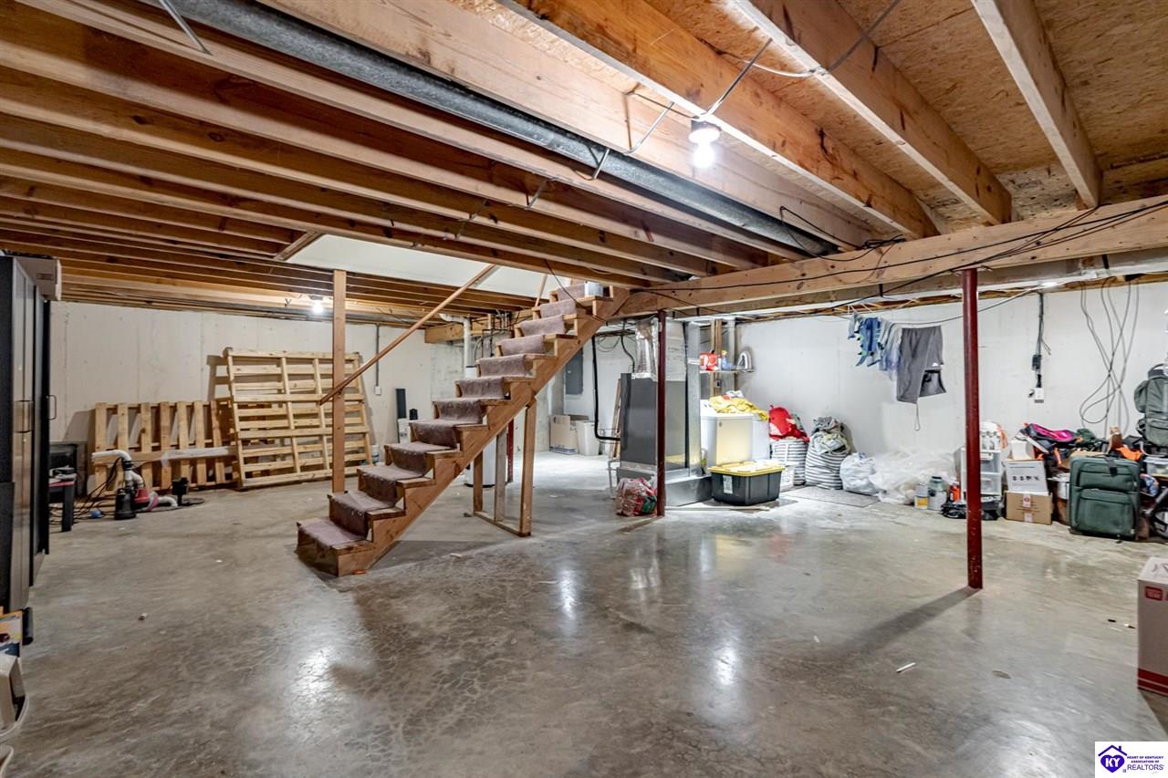 2050 Hill Street photo 20