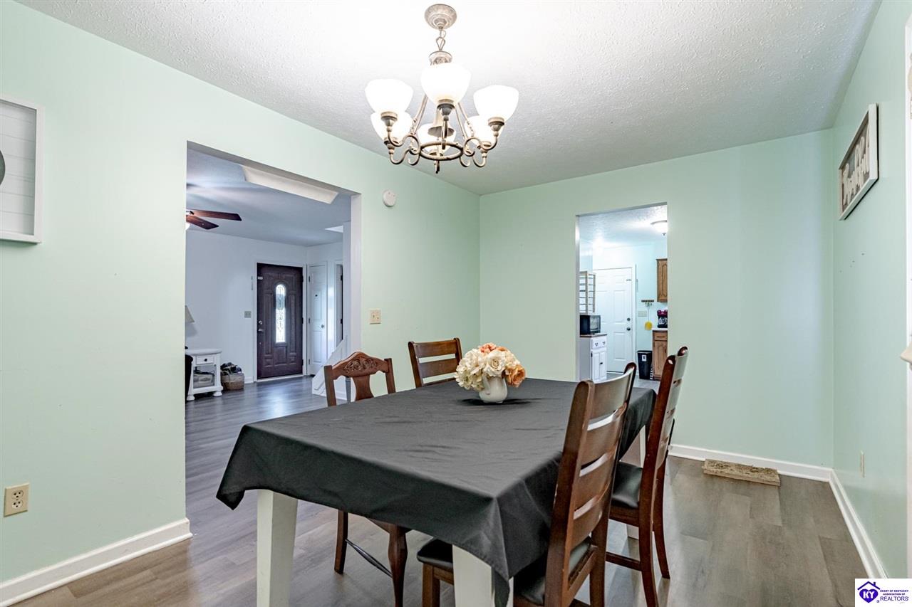 2050 Hill Street photo 8