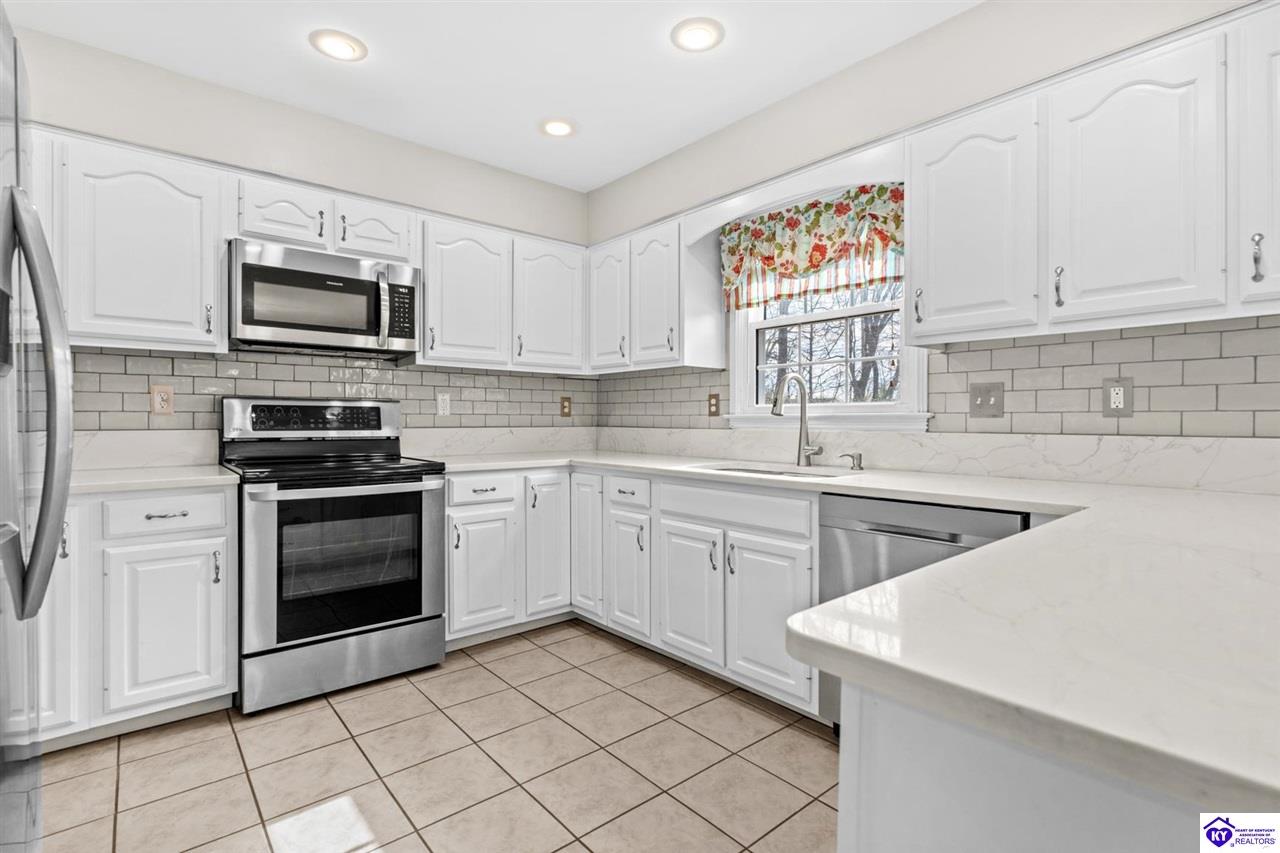 506 Delaware Court photo 10