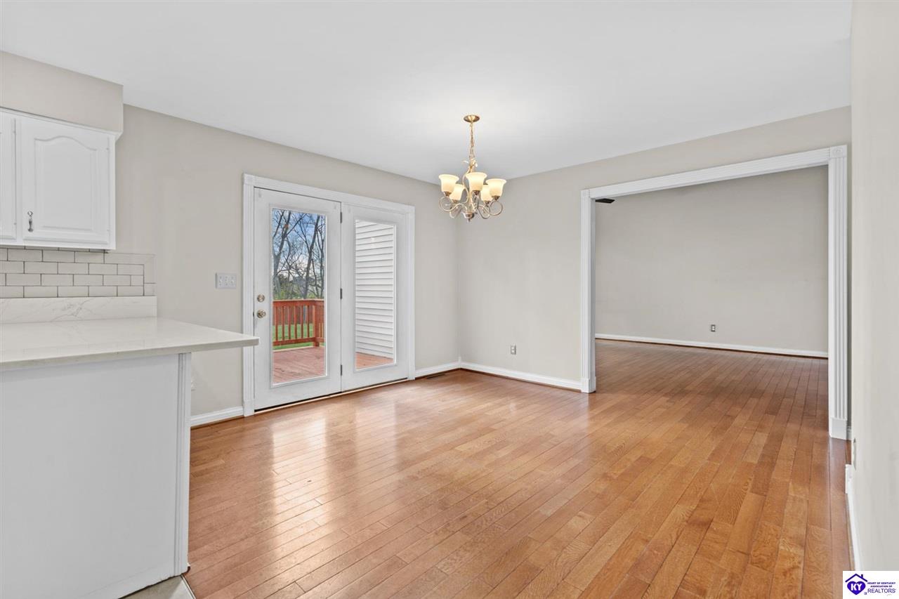 506 Delaware Court photo 12