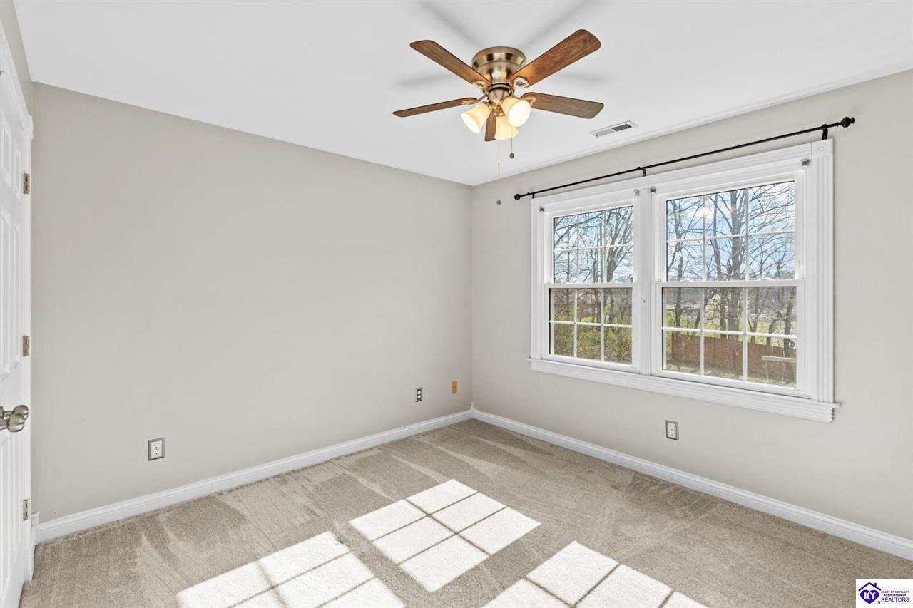 506 Delaware Court photo 21