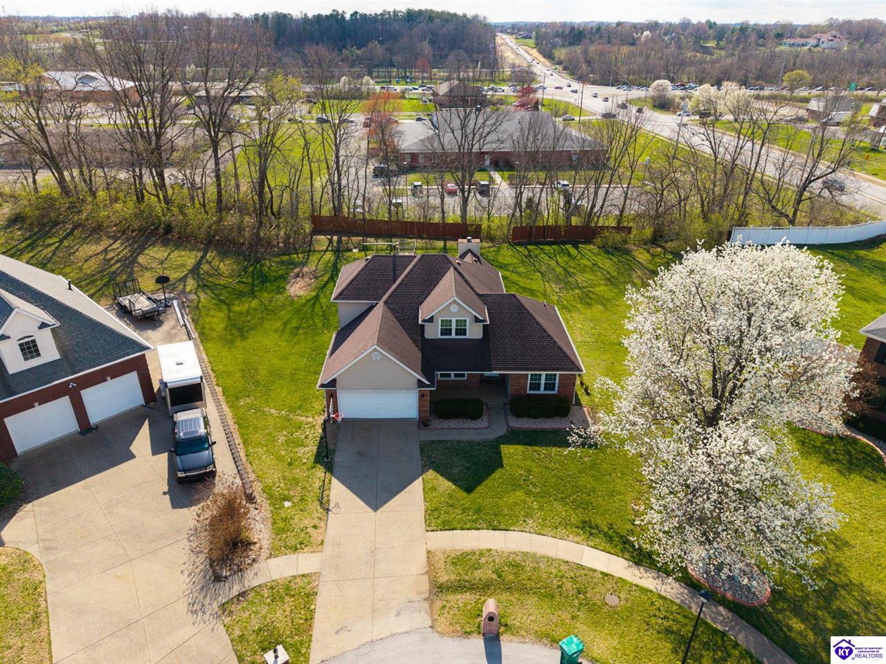 506 Delaware Court photo 34