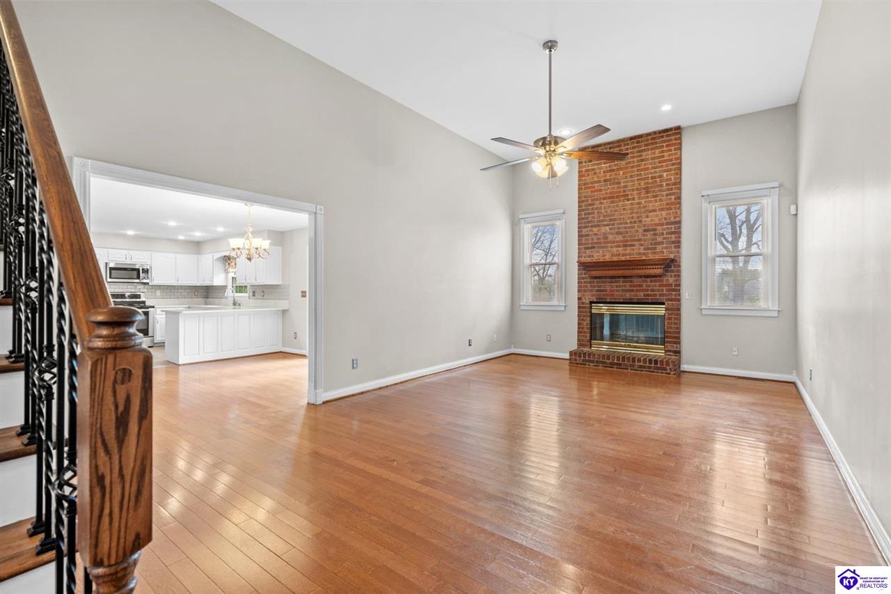 506 Delaware Court photo 7