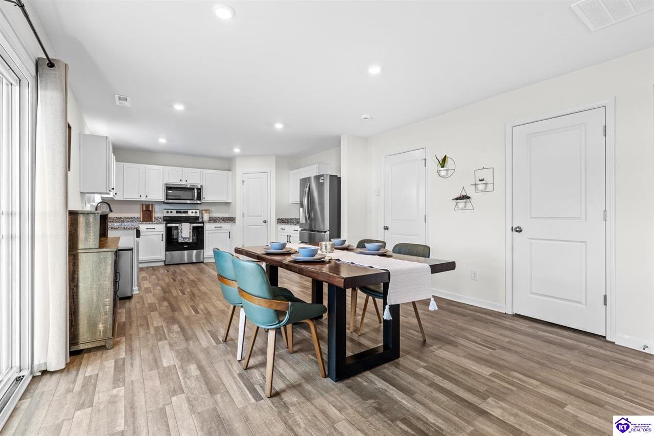 200 Wild Deer Drive photo 10