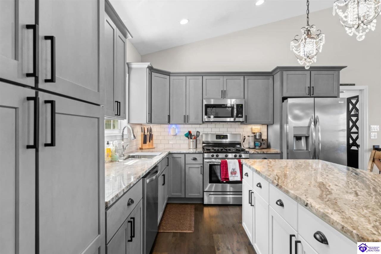 136 Lowball Lane photo 5