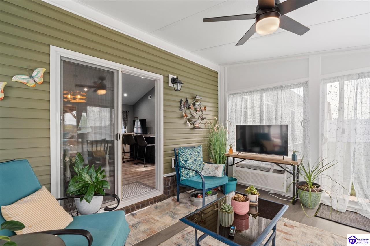 62 Canal Place photo 28