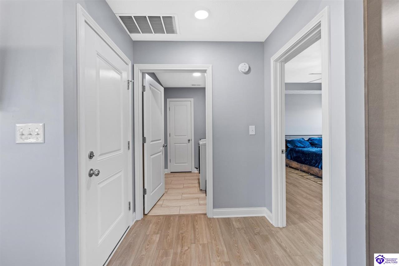 416 Turnberry Court photo 13