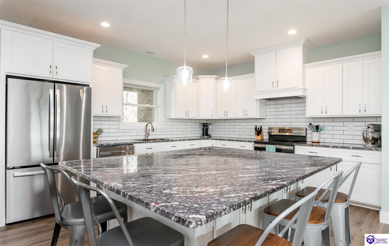 113 Summit Creek Drive photo 15