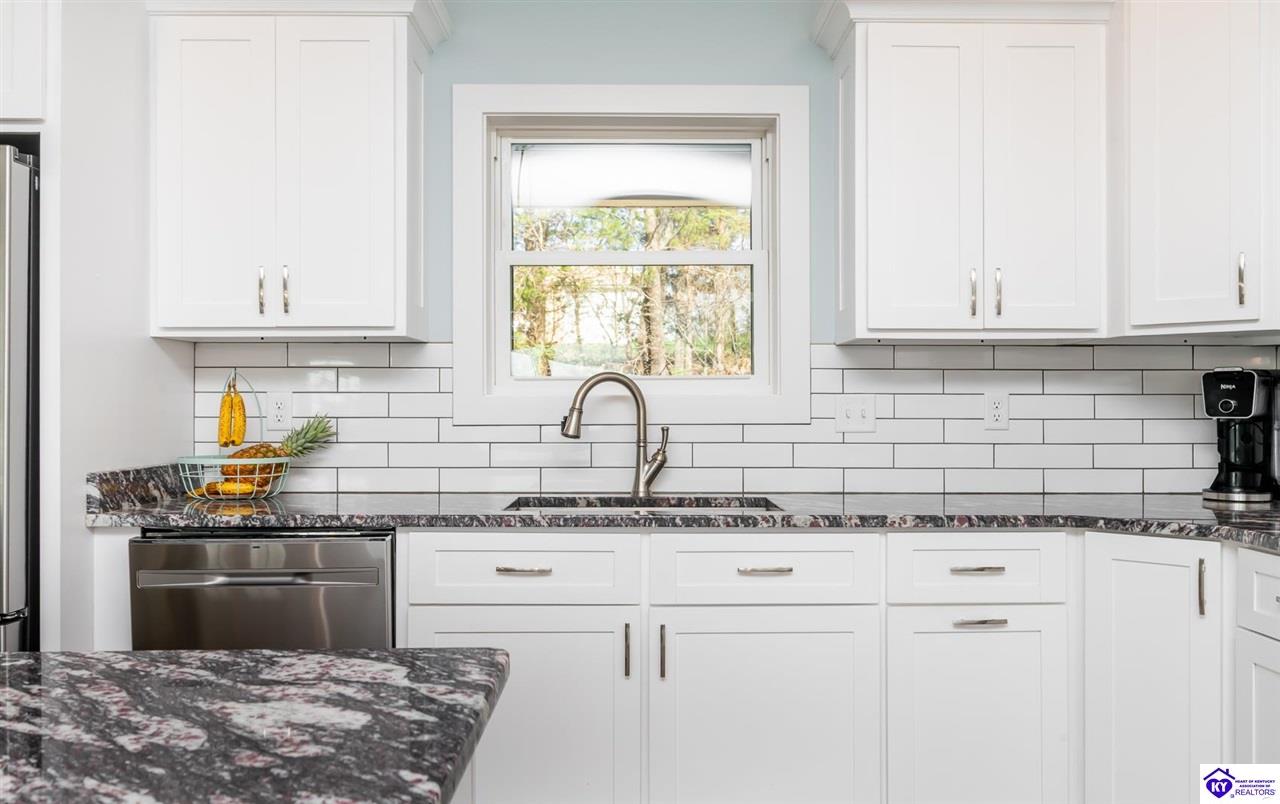 113 Summit Creek Drive photo 16