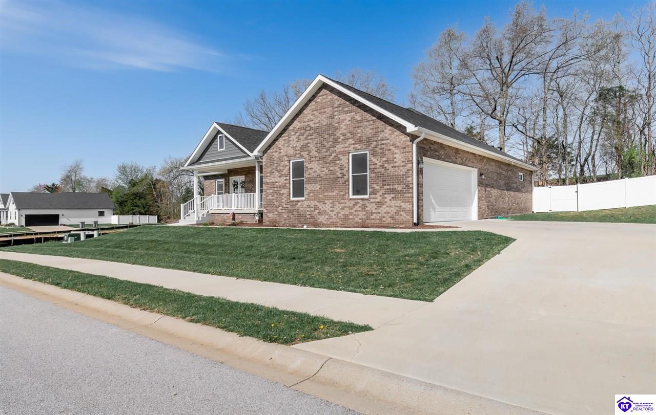 113 Summit Creek Drive photo 3