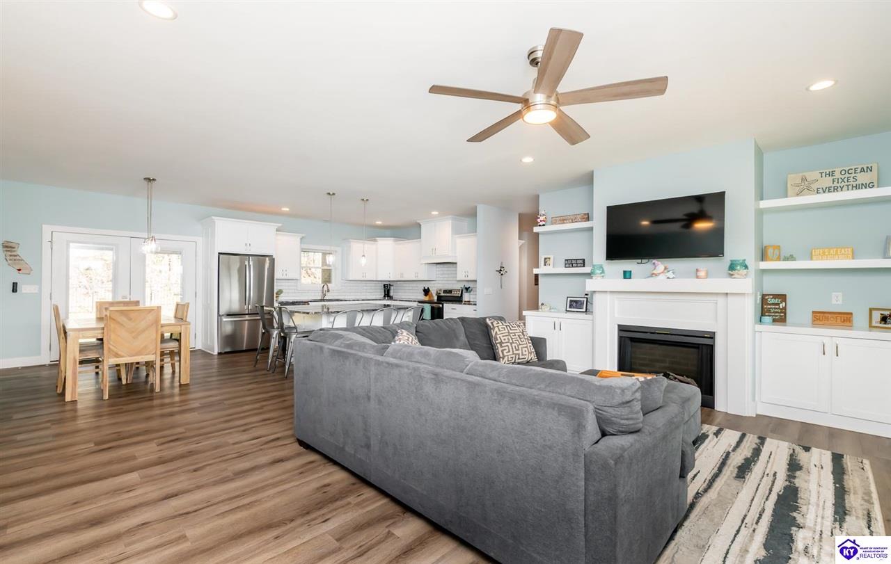 113 Summit Creek Drive photo 5