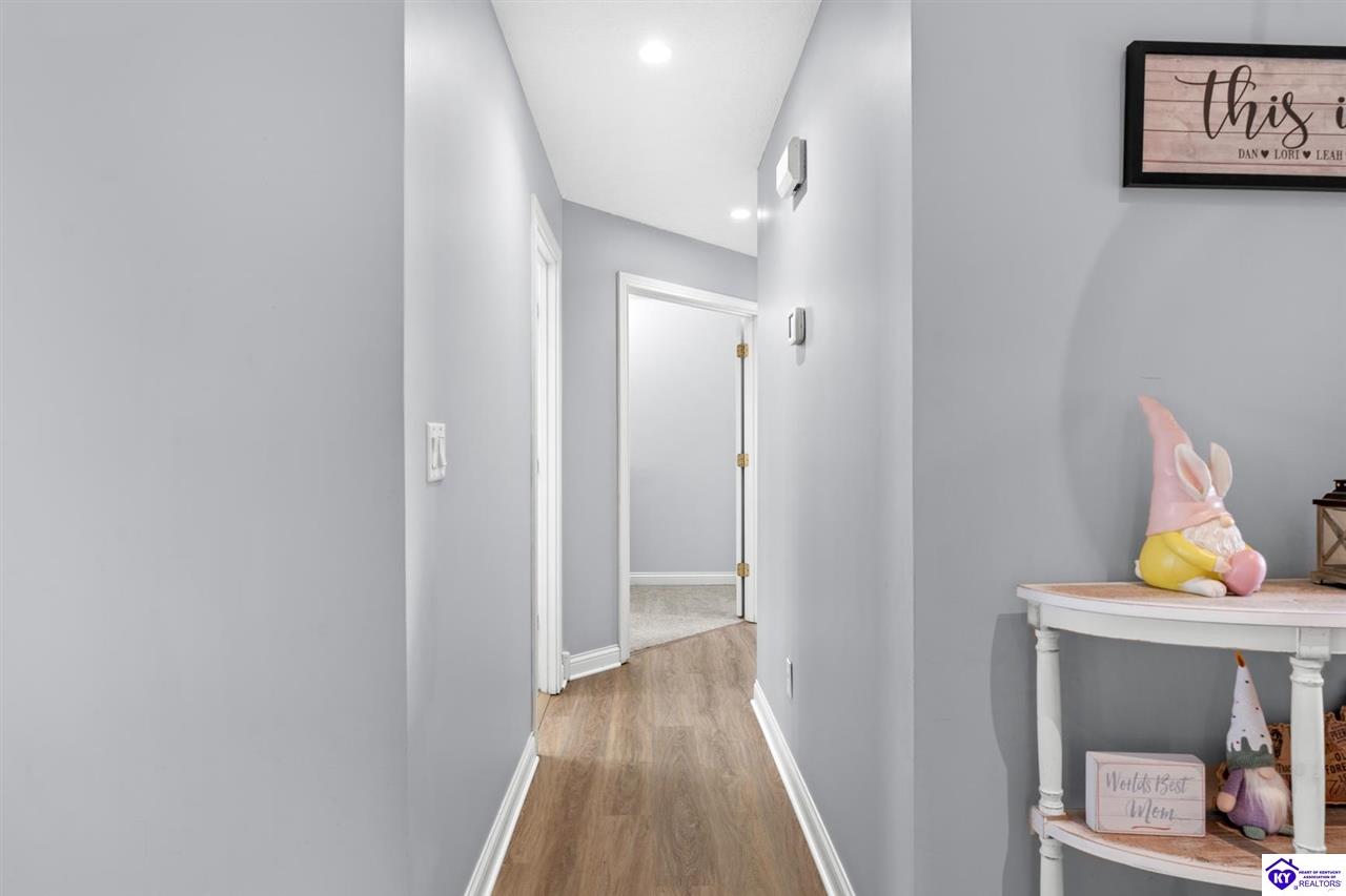 469 Arbor Lane photo 18