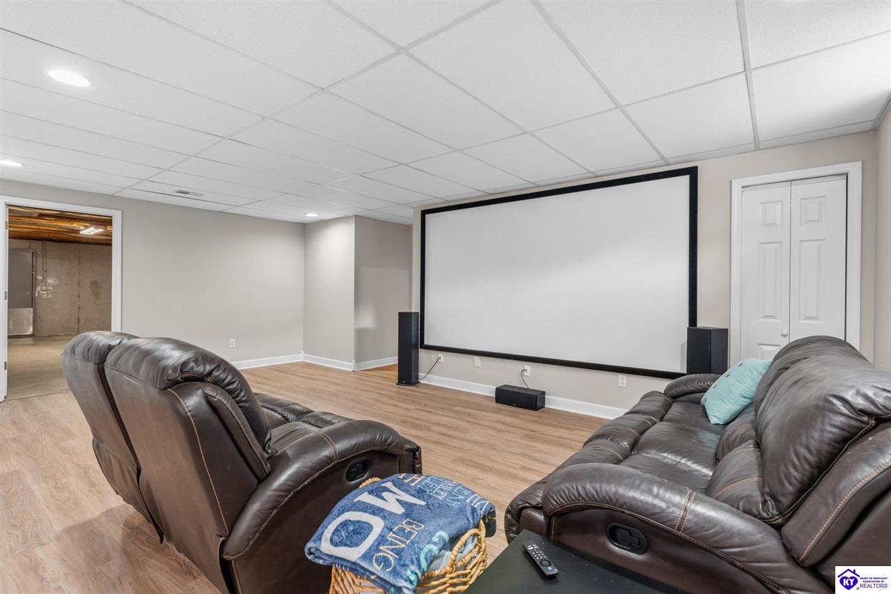 469 Arbor Lane photo 36