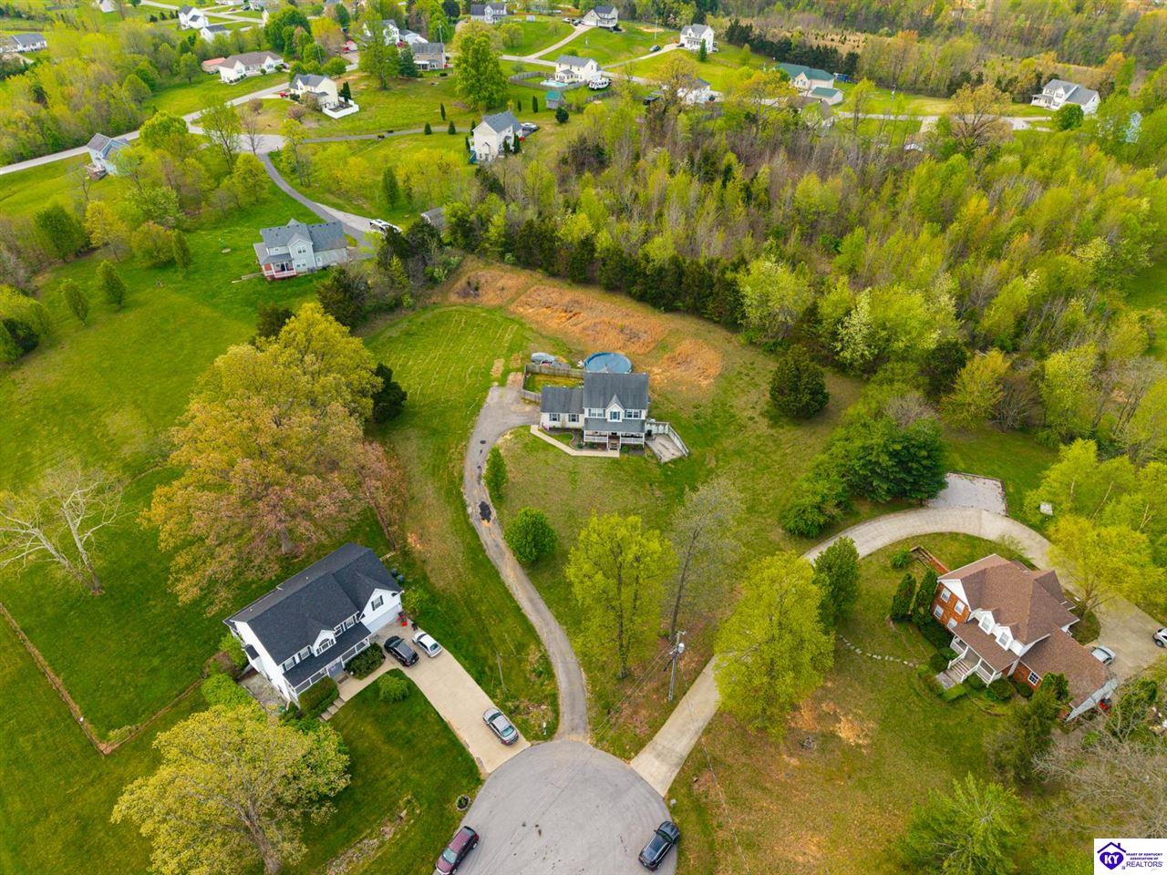 37 Retrieve Court photo 4