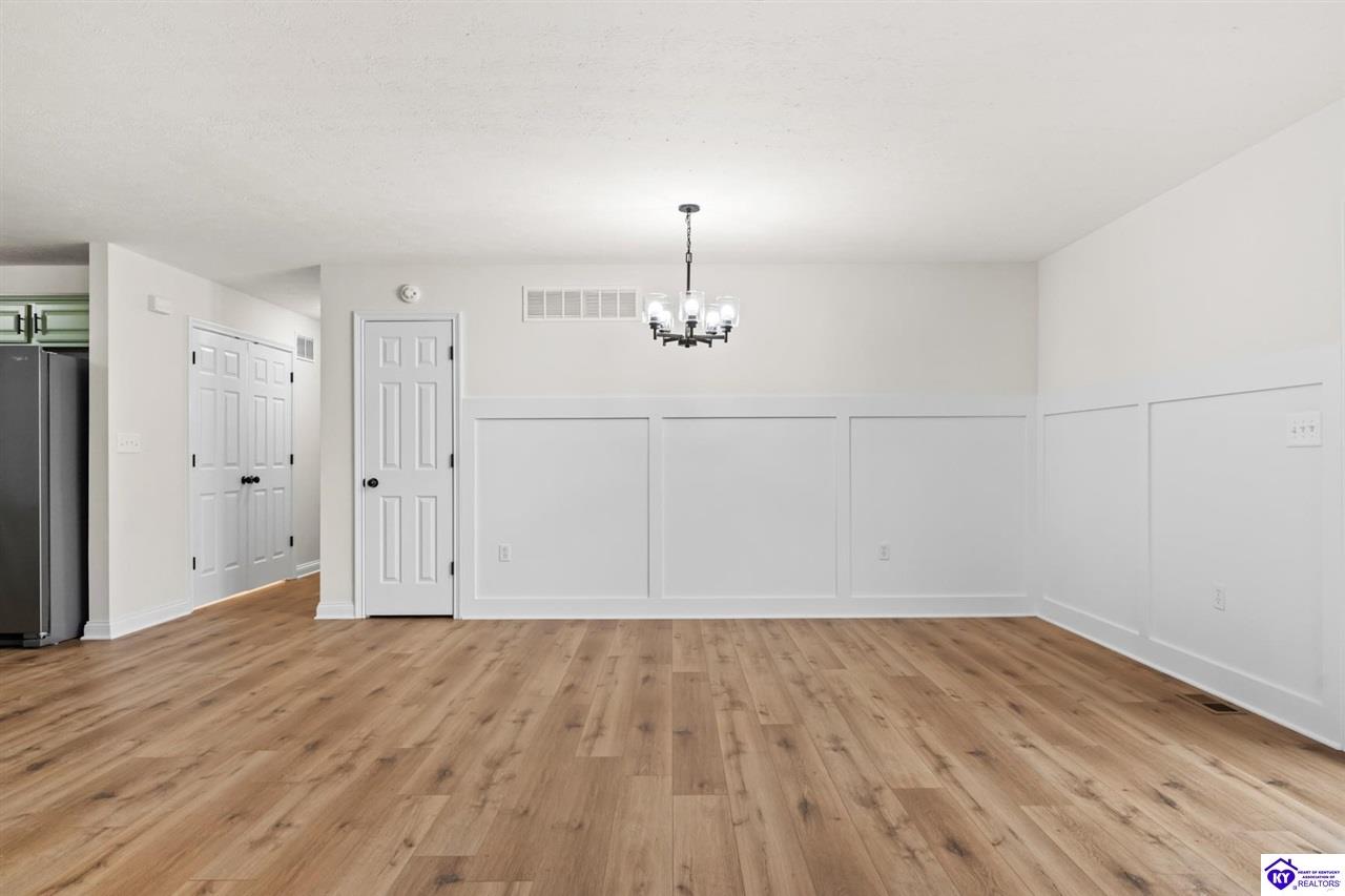 510 University Drive photo 6