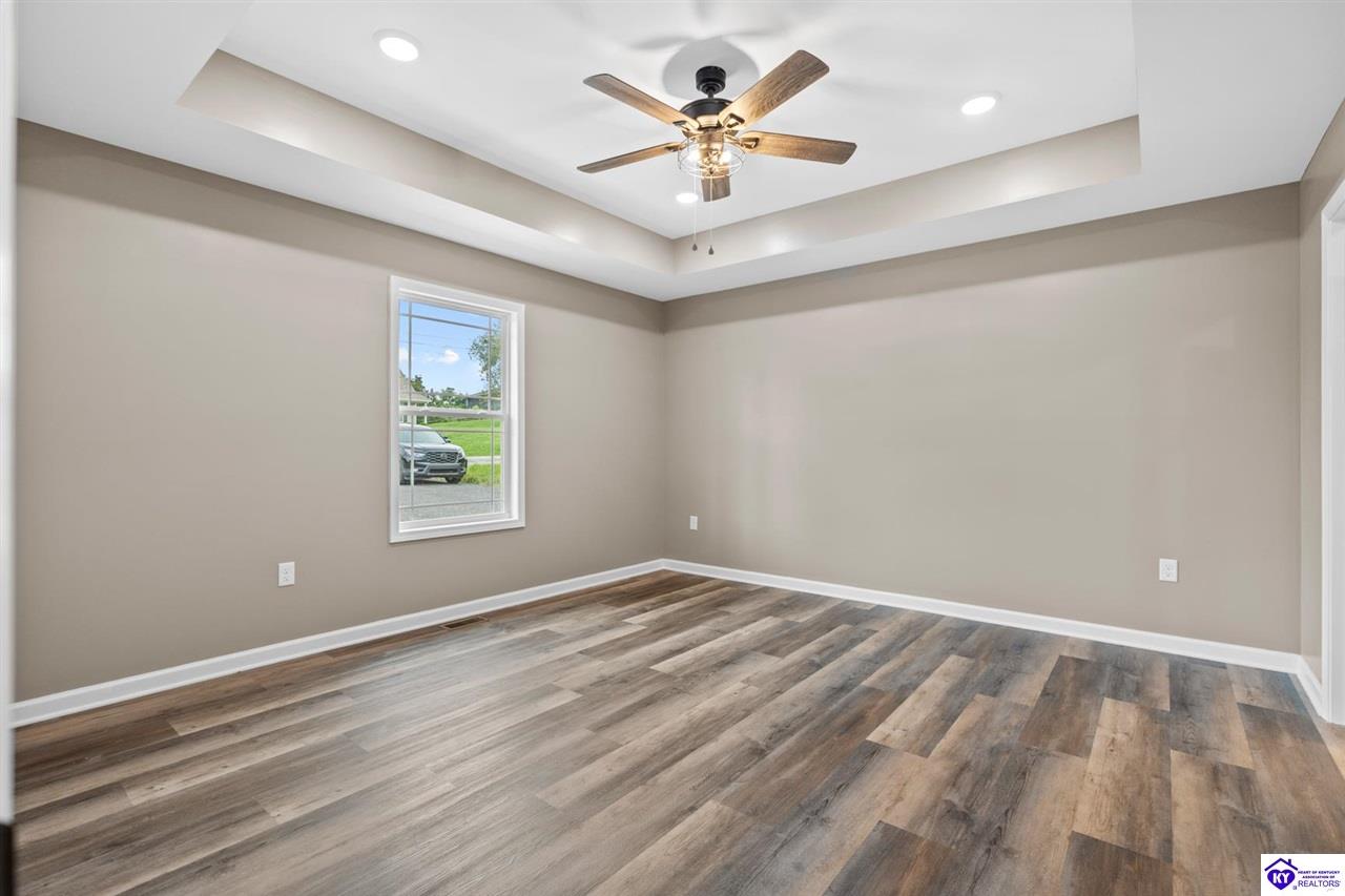 741 W Rhudes Creek Road photo 15