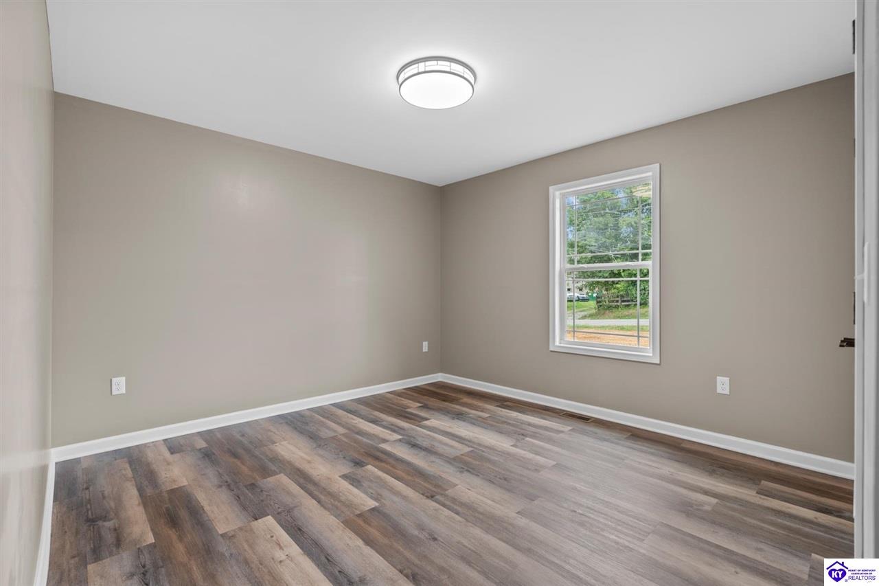 741 W Rhudes Creek Road photo 22