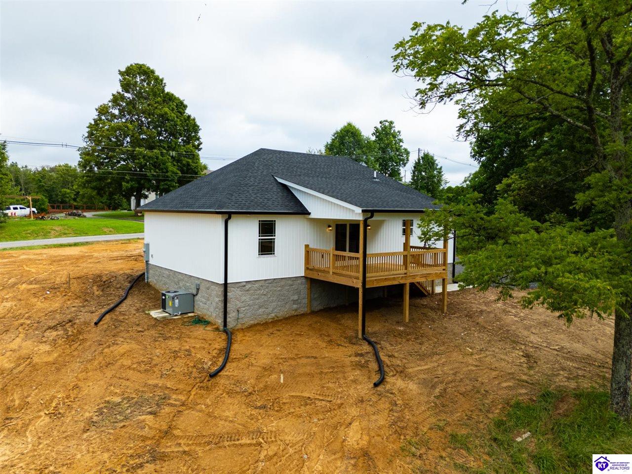 741 W Rhudes Creek Road photo 26