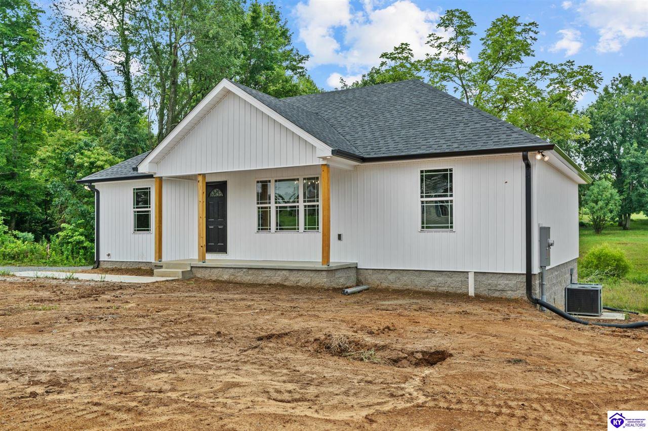 741 W Rhudes Creek Road photo 3