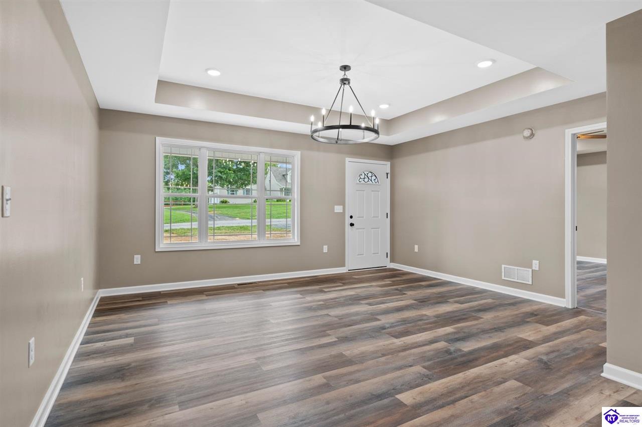 741 W Rhudes Creek Road photo 7