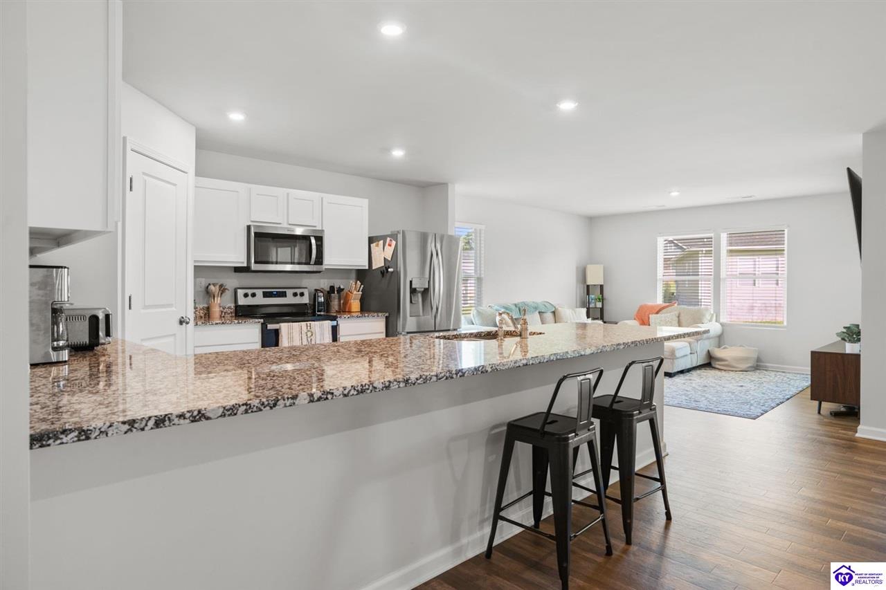 206 High Peak Place photo 18