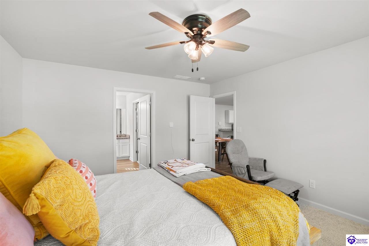 206 High Peak Place photo 32