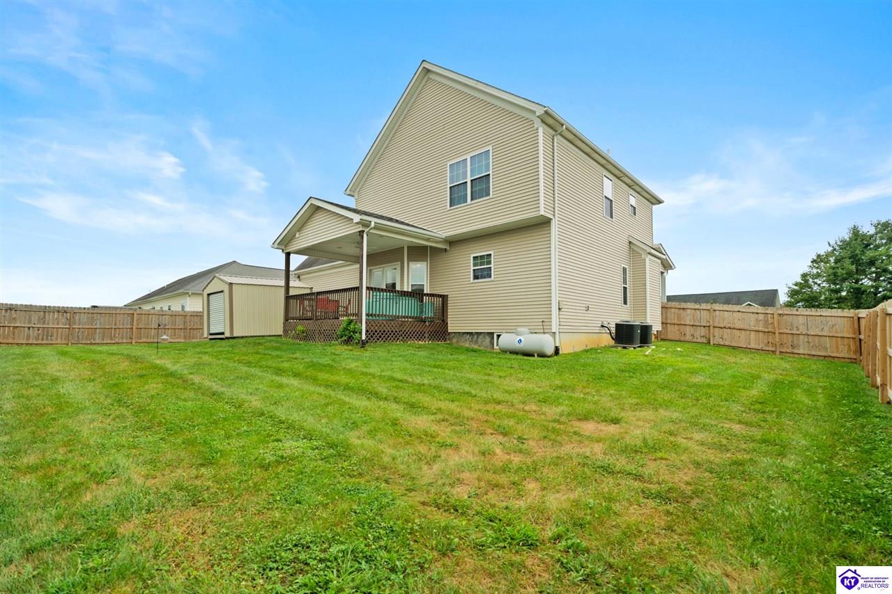 125 Hopewell Court photo 36