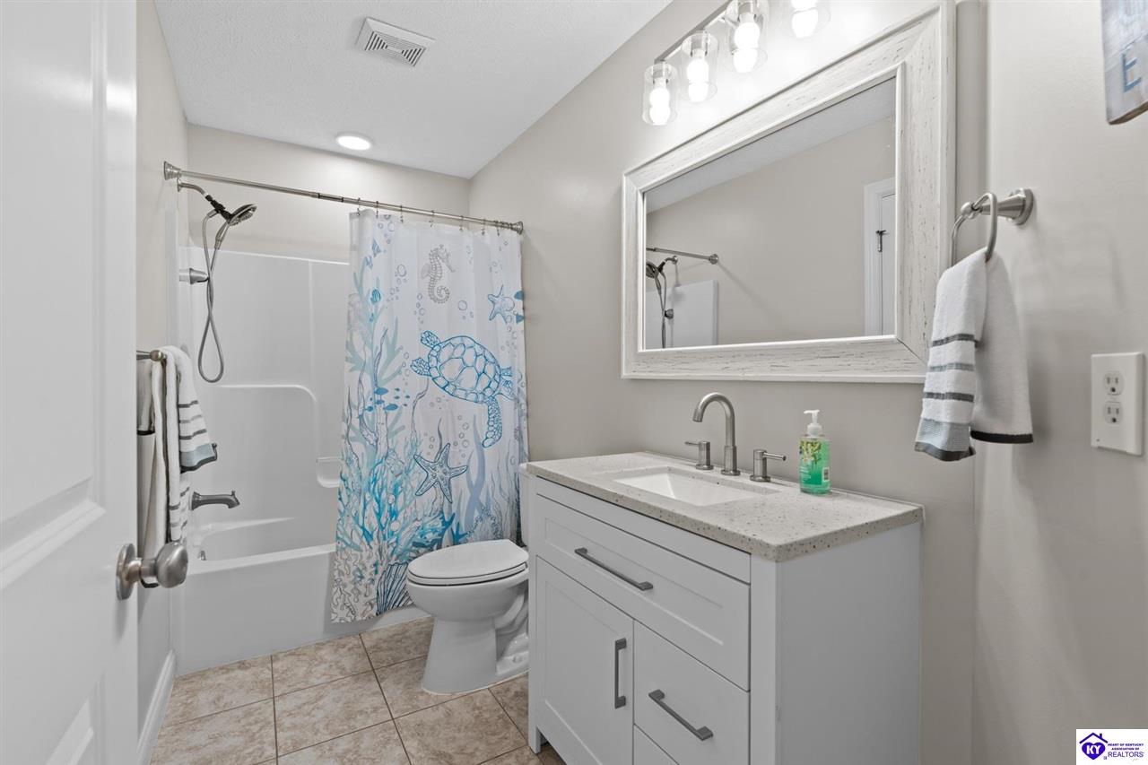 108 Affirmed Court photo 27