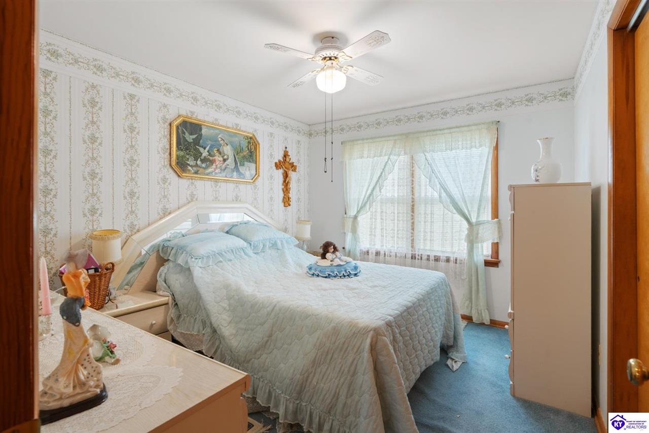 1235 Deering Lane photo 11