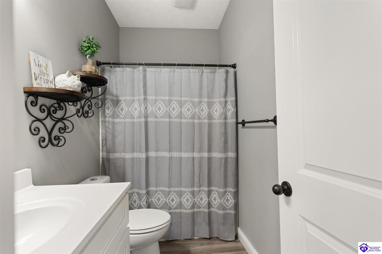 548 House Lane photo 15