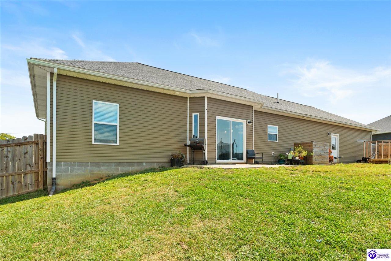 548 House Lane photo 24