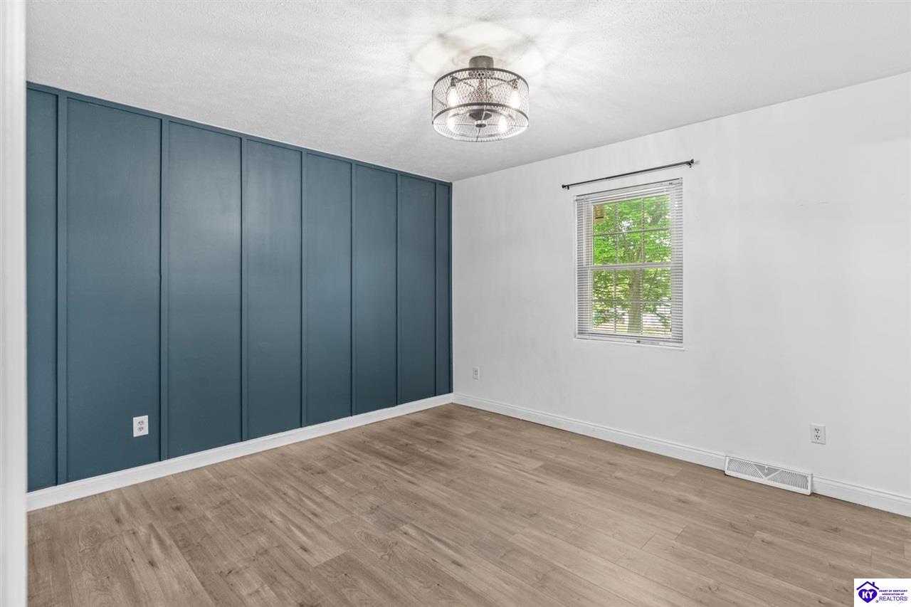 806 Yates Drive photo 24