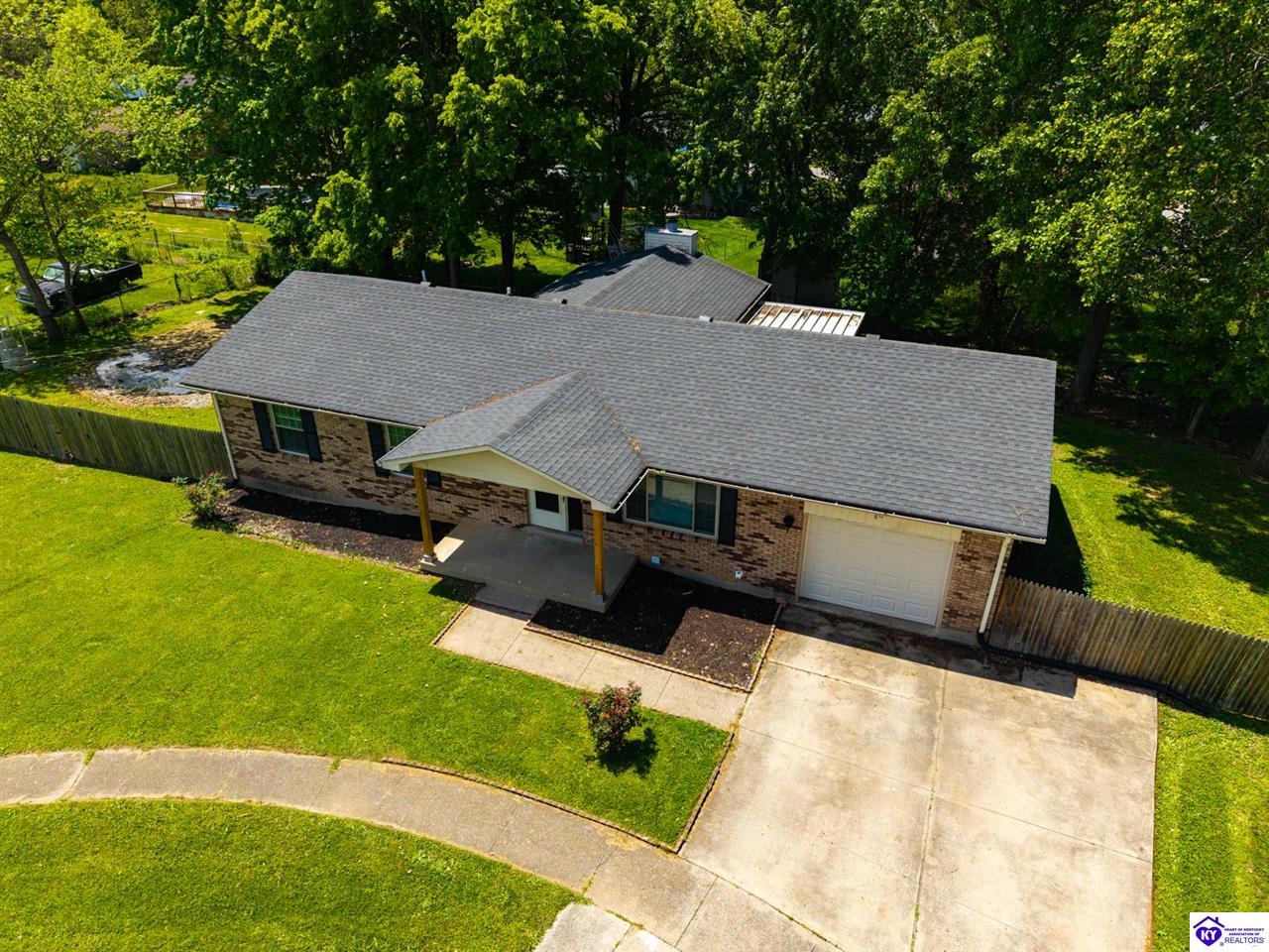 806 Yates Drive photo 7