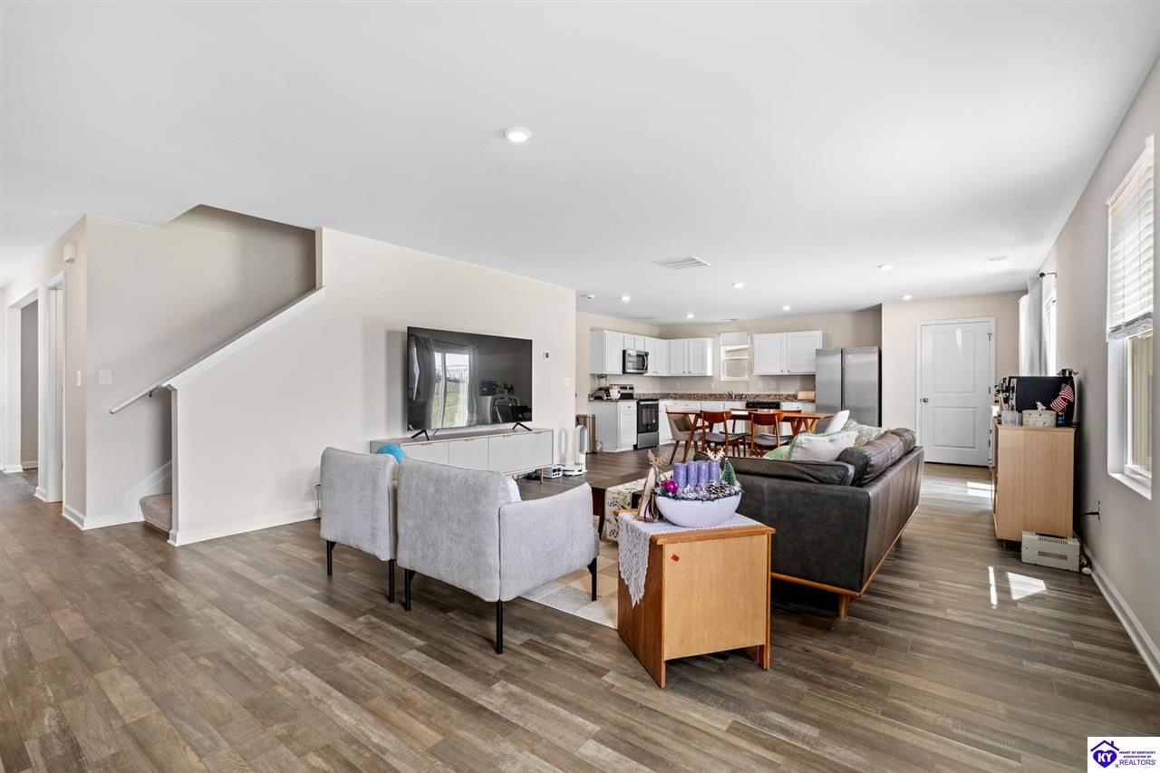 201 Wild Deer Drive photo 8