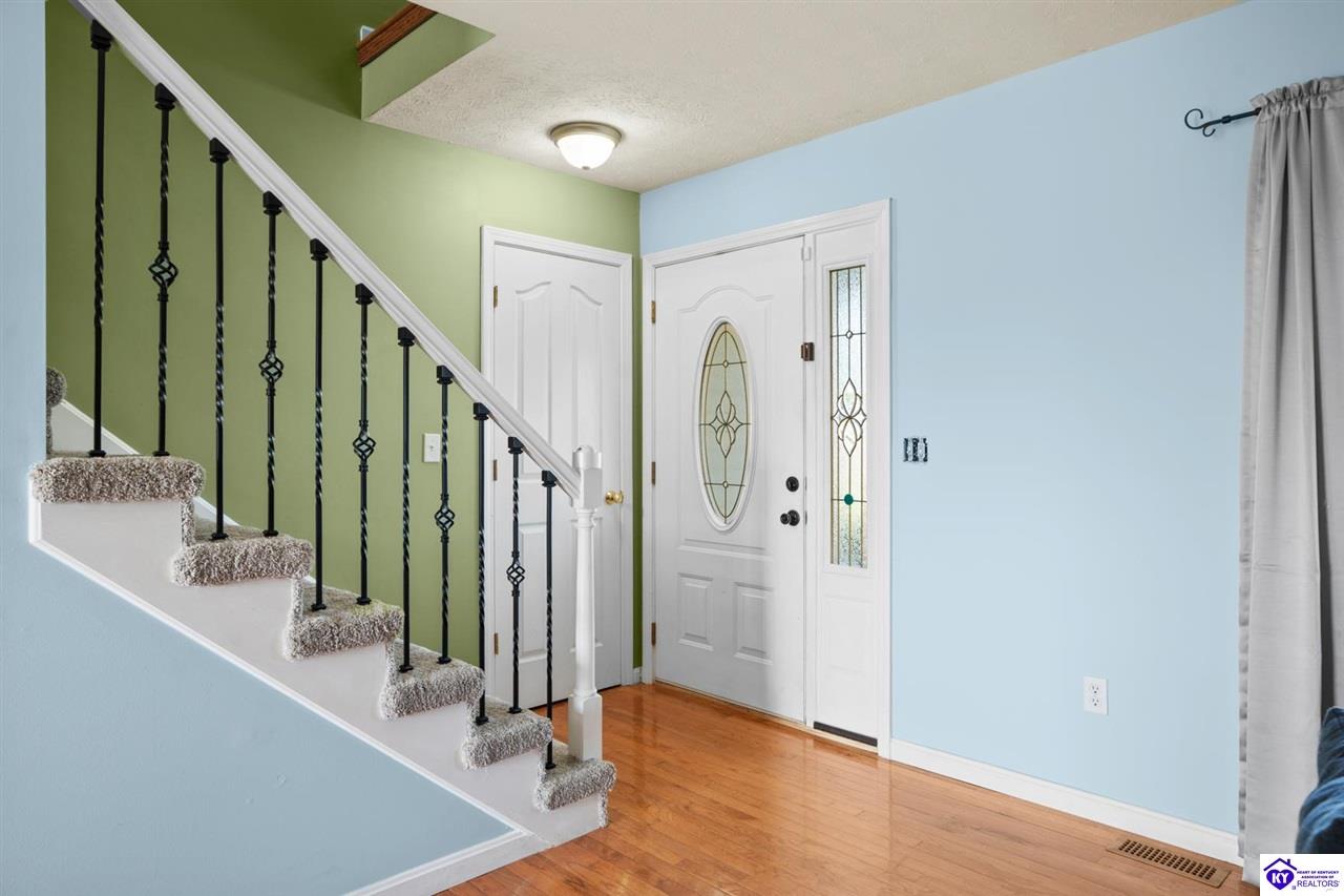 57 Stirrup Court photo 16