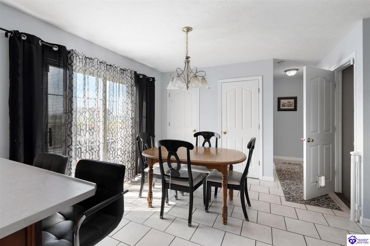 57 Stirrup Court photo 9