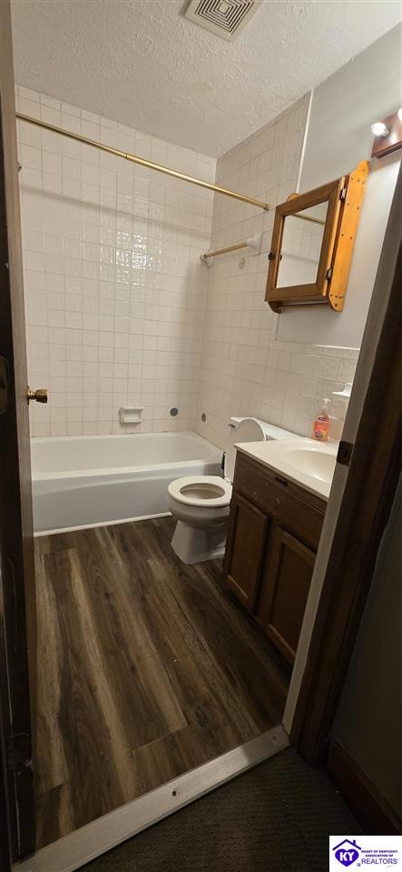 304 Brown Street photo 10